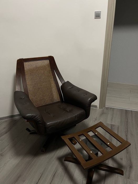 Крісло реклайнер