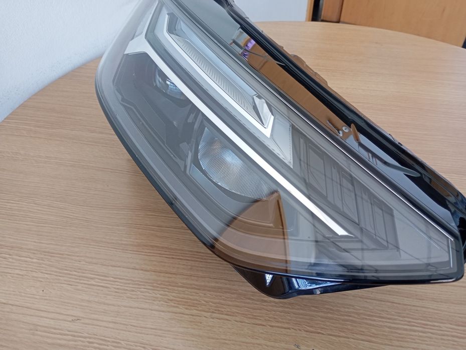 Ótica drt e  Esq Audi q5