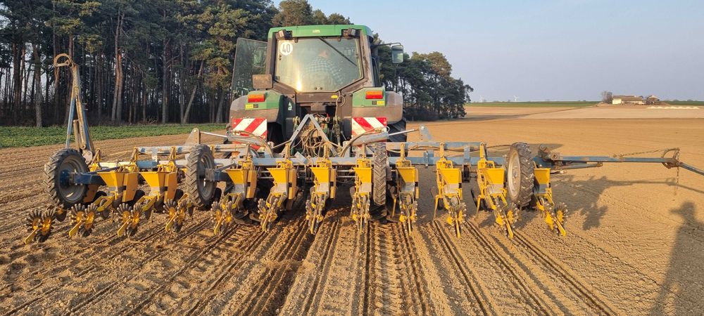 Siewnik do buraków Kleine Unicorn 3 talerzowy