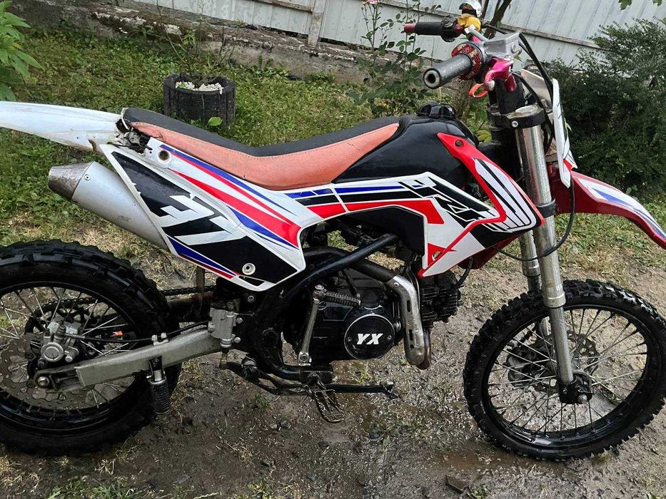 Мотоцикл 125 кубів