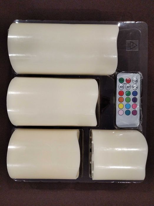 4 velas LED multicor com comando