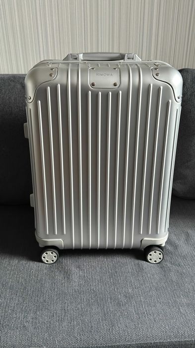 Walizka kabinowa Rimowa