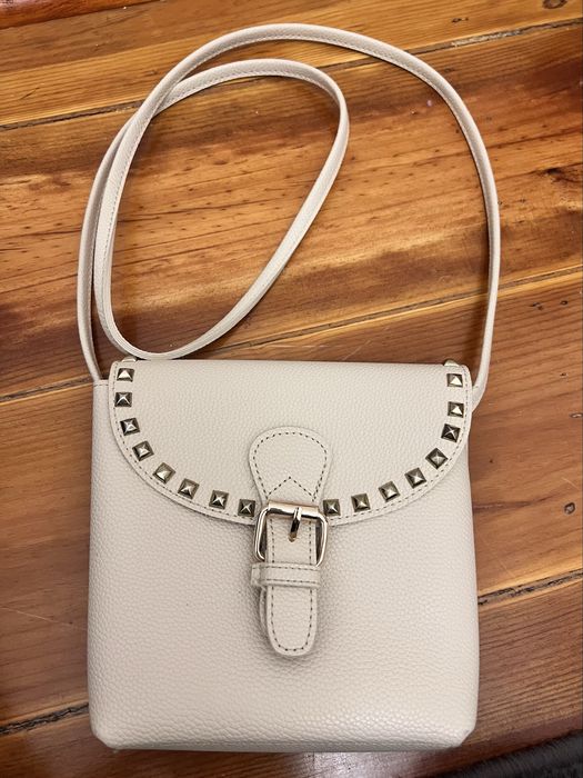 Cream Studded Crossbody Shoulder Bag (mala)