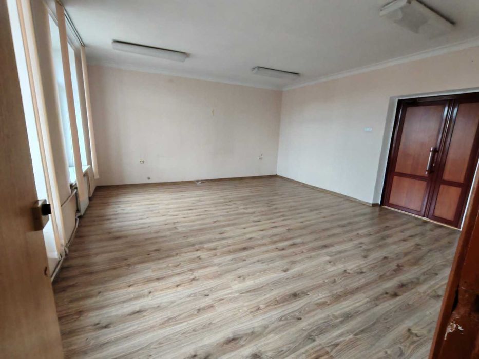 Оренда офісних приміщень Центр (3725)