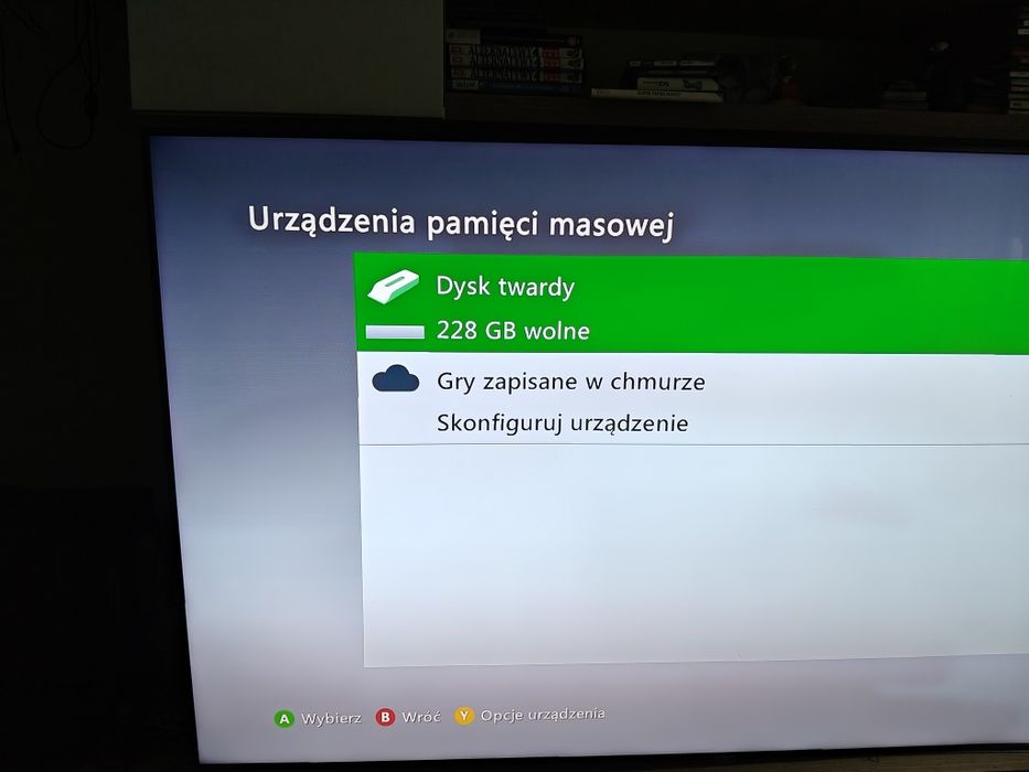Konsola Xbox 360 dysk 250 GB.
