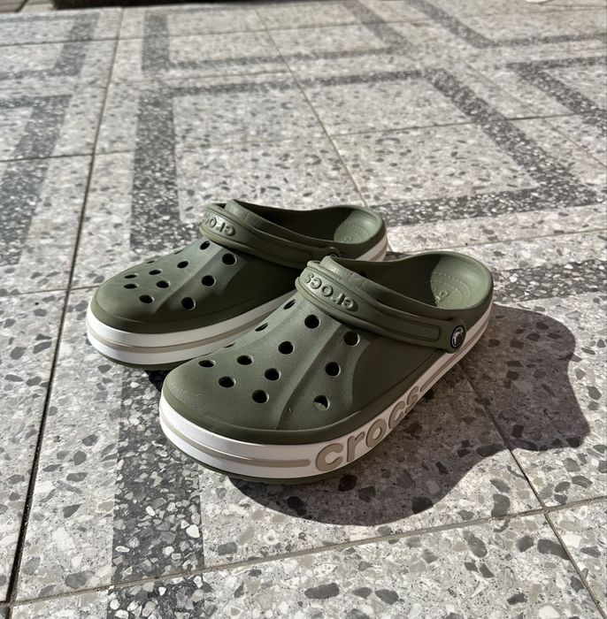 Мужские шлепанцы Crocs размер 41