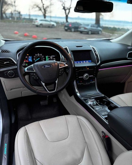 Ford Edge Тітаніум 2019