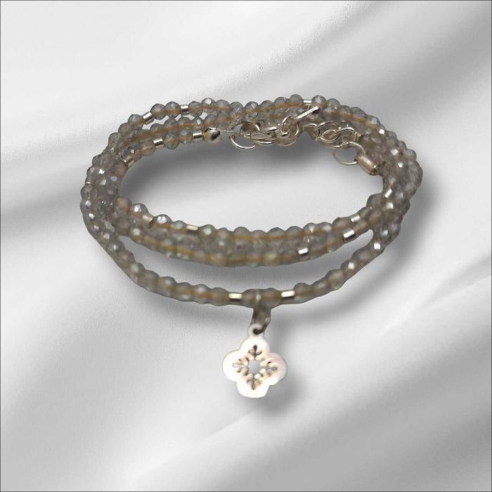 Naszyjnik z kamieni półszlachetnych - szary - koniczynka