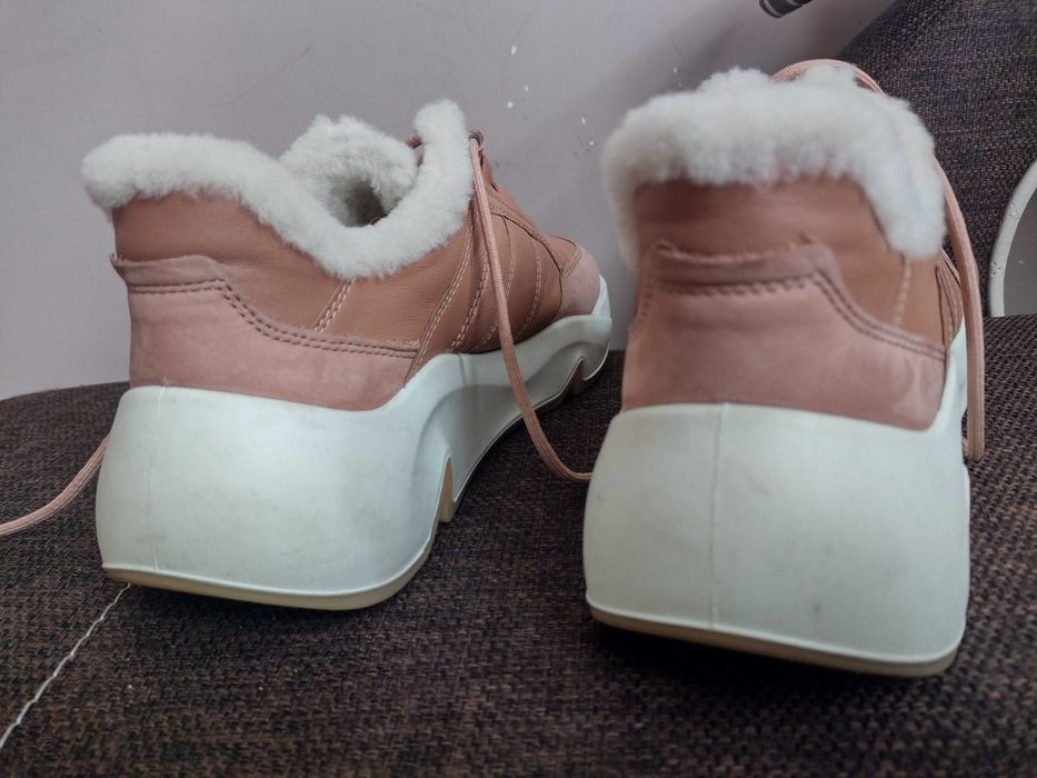 Buty ECCO CHUNKY SNEAKER rozm.40(26) jak nowe