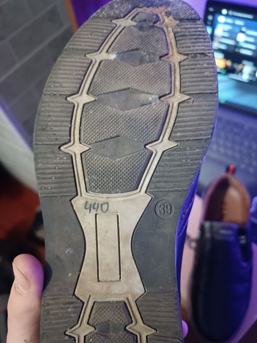 Туфлі     39 розмір