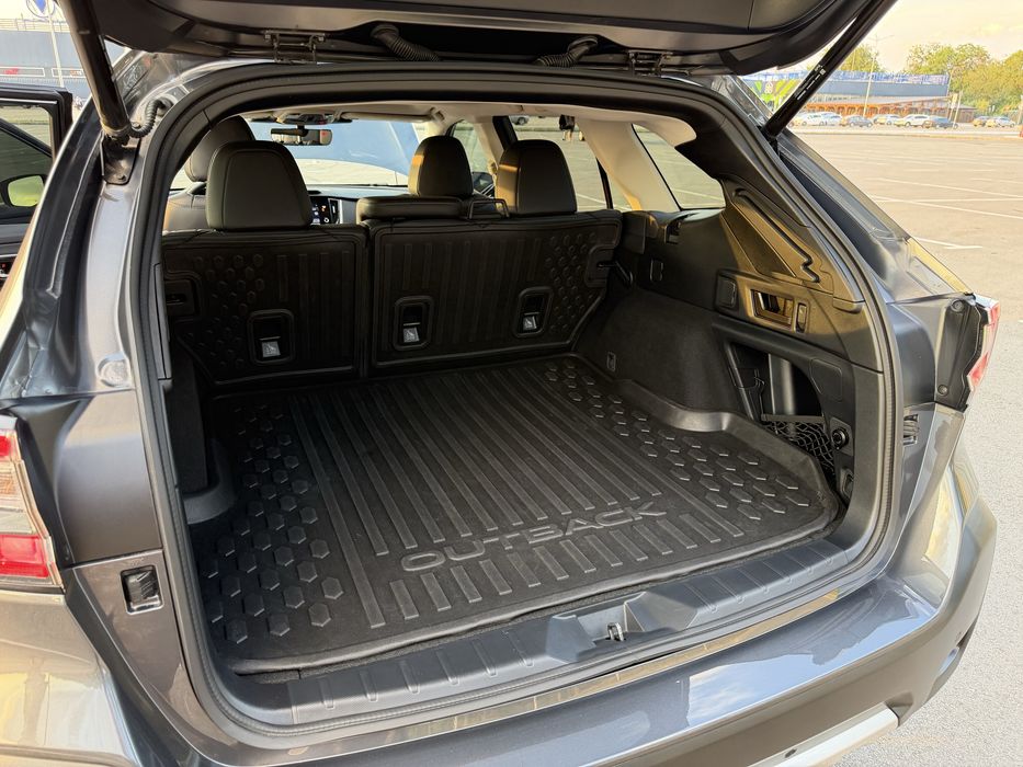 Subaru Outback Limeted 2023