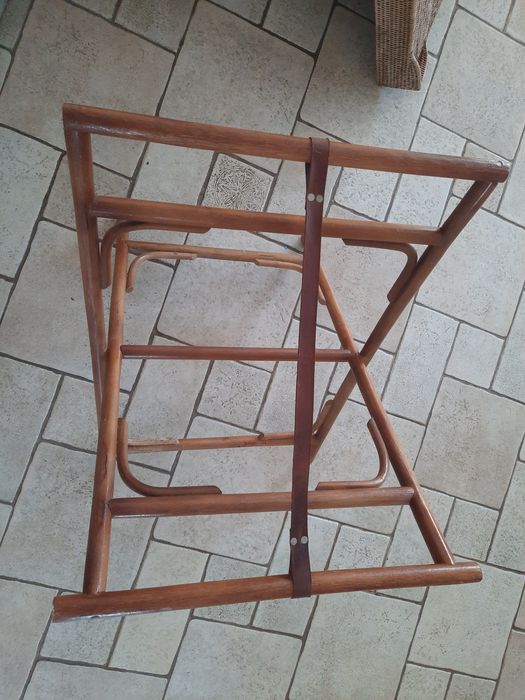 Cesta bar de apoio a sala