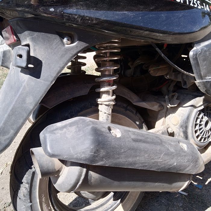 Продам скутер Спарк