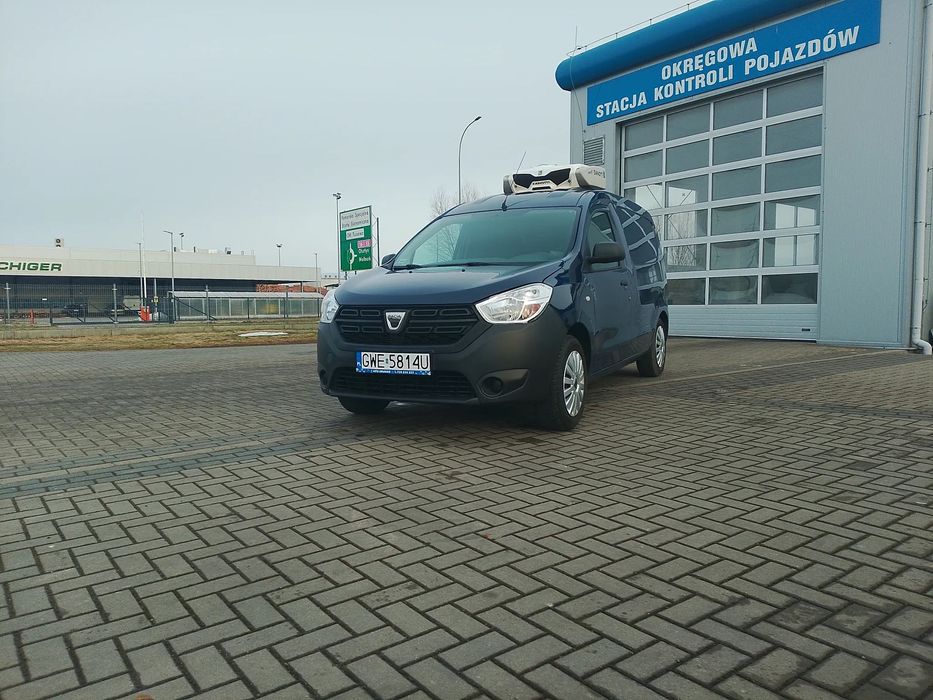 Dacia Dokker Izoterma Chłodnia Mroźnia grzanie drzwi boczne półka inox Salon PL po serwisie  Super stan cena w dół na majówkę finansowanie grzanie Zanotti