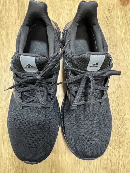 Кросівки Adidas 43 розмір чоловічі