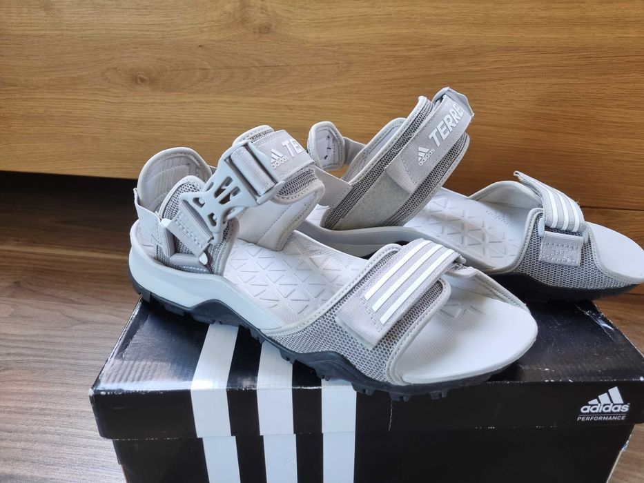 Sandały Adidas Terrex