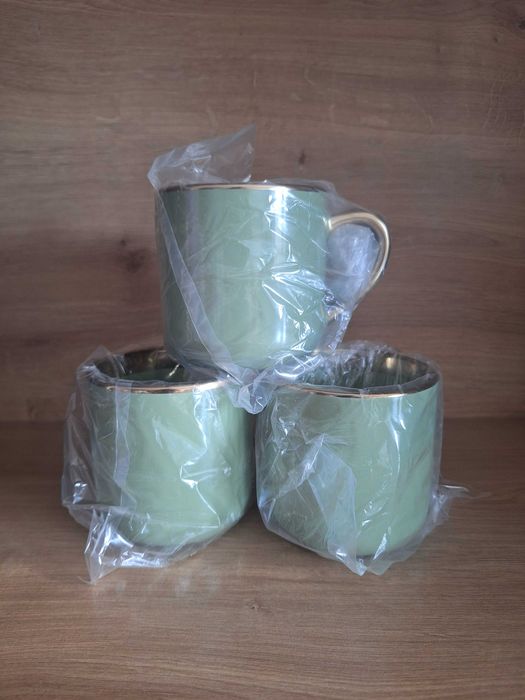 Zielone kubki ze złotym uchem 400 ml