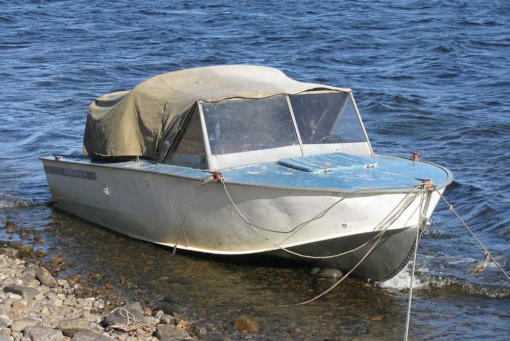 Моторная лодка Прогресс-4