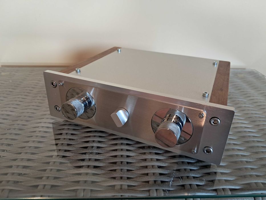 KHOZMO pasywny przedwzmacniacz