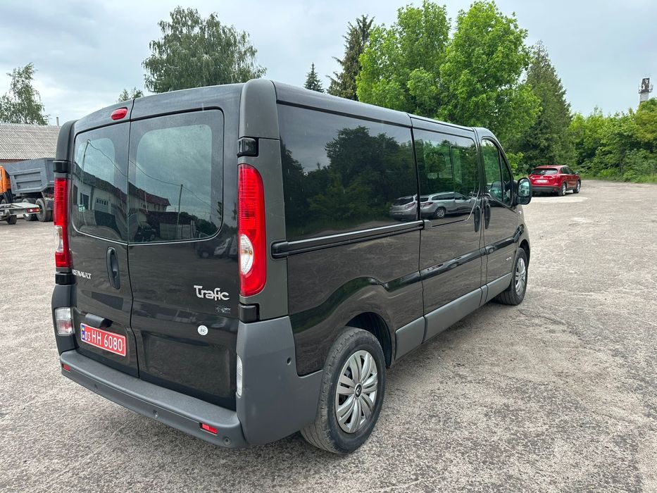 Рено трафік 2012 рік, 2,0 дизель, 84 квт. Оригінальний вантажо-пасажир