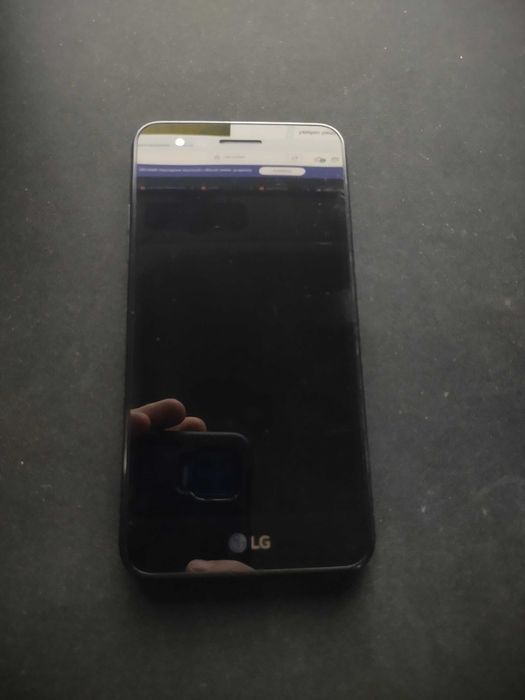 Telefon LG phoenix 3