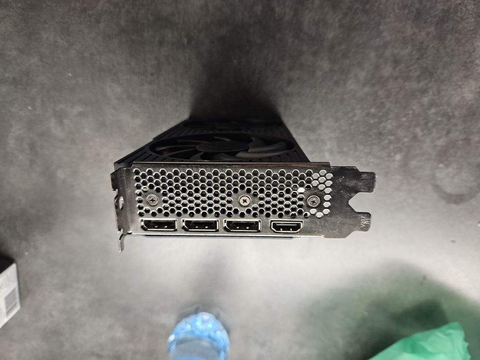 Karta graficzna  Geforce  RTX 3060 Ti