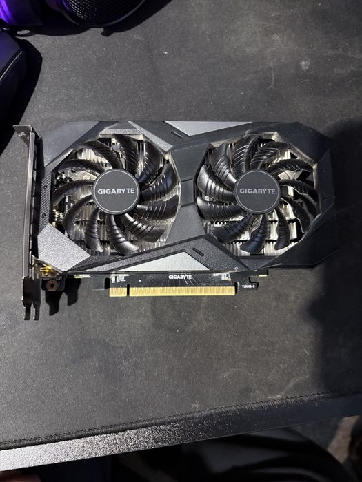 Gigabyte GTX1650 OC 4GB