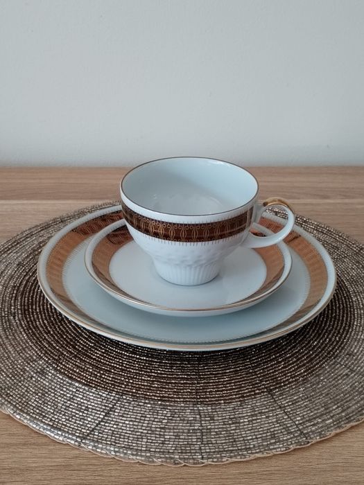 Zestaw śniadaniowy z porcelany KAHLA GDR retro