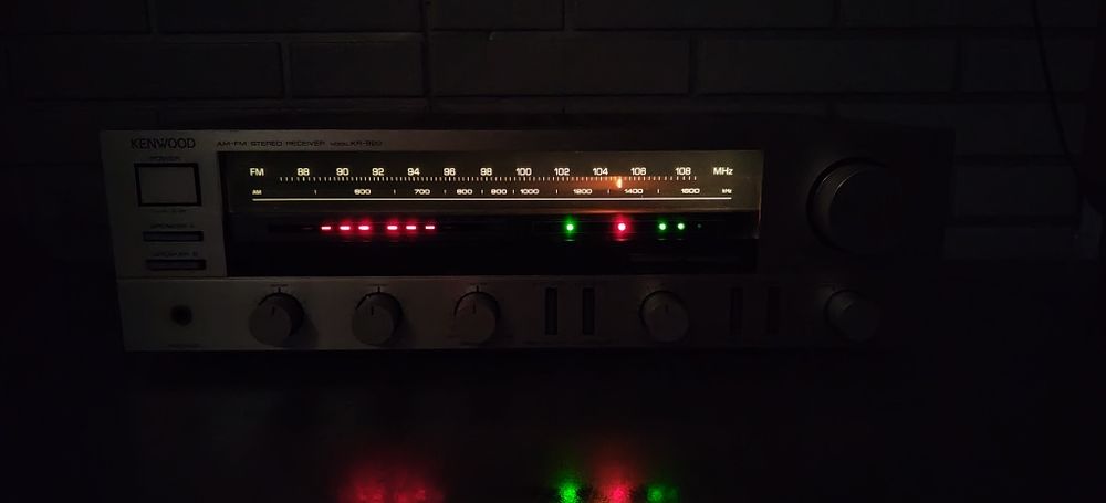 Amplituner stereo KENWOOD KR-920. VINTAGE