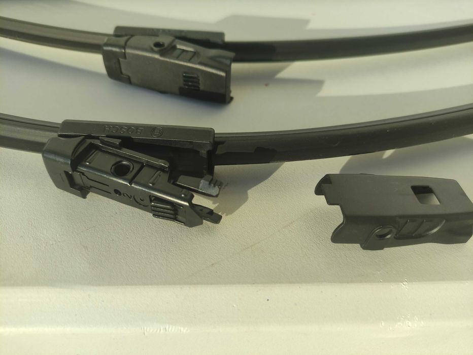 Escovas limpa vidros Bosch AeroFit 70cm