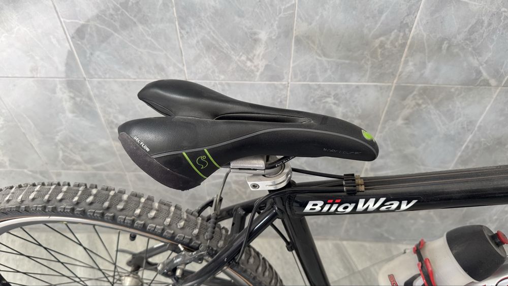 Bicicleta BTT BigWay 26” – Suspensão Dianteira – Excelente Estado