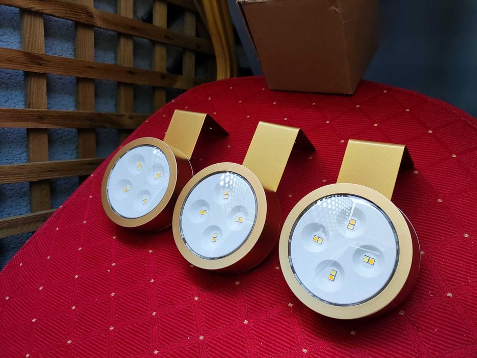 Lampki LED złote na baterie Lampa bezprzewodowa okrągła kinkiet