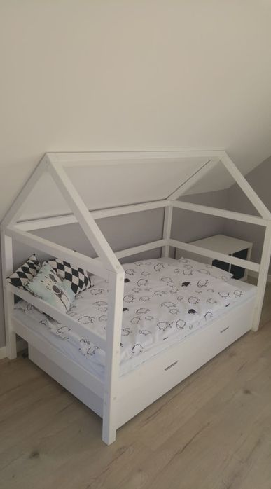 Łóżko drewniane domek 90x160