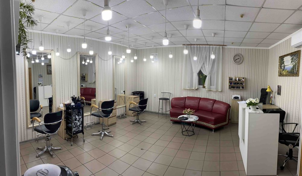 Продаю  перукарню готовый бізнес