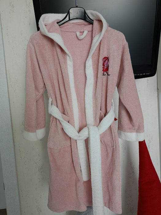 Халат дитячий тепленький.