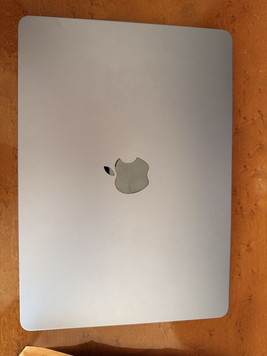 Macbook Air M3 256Gb 16gb ram