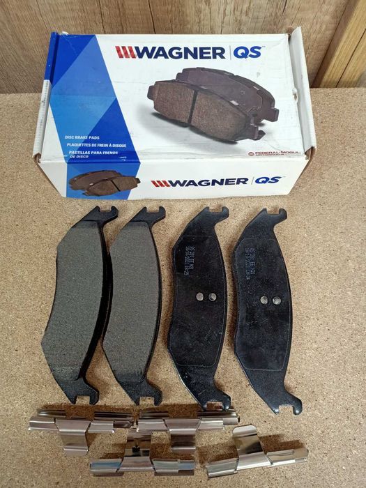 Колодки гальмівні задні  Chrysler Aspen Dodge Durango RAM 1500