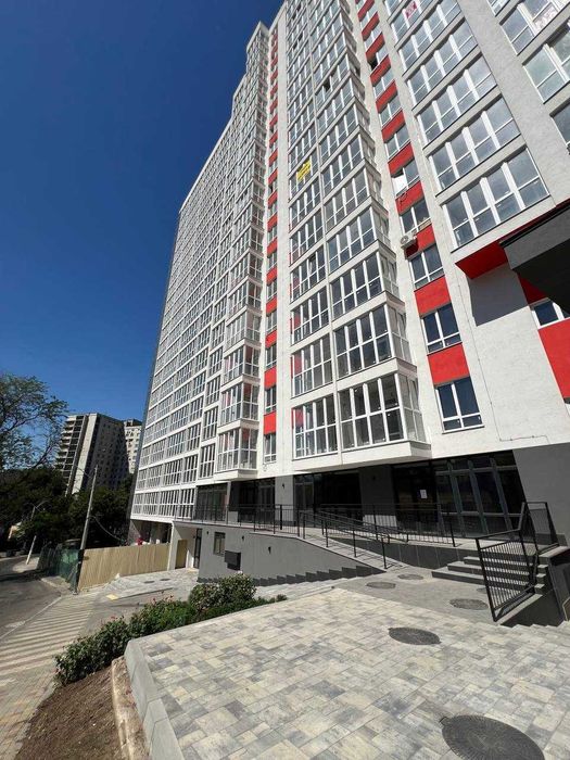 Смарт-квартира в центре с видом на море. Без комиссии