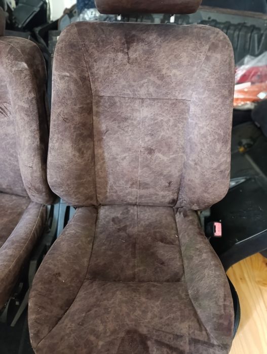 Продам сидіння до мерседеса 210