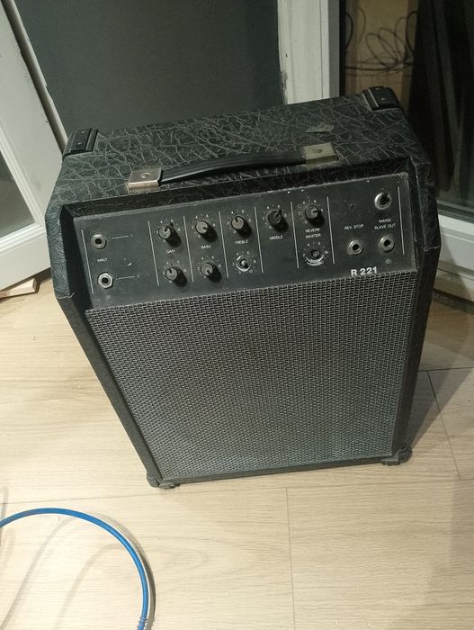 Продам гітарний вінтажний комбік Regent R221 виробництва GDR