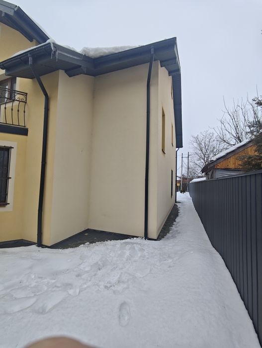 Тривала оренда будинку у Львові по вул  Землероба