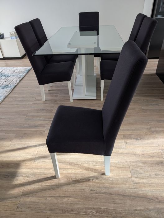 Vendo mesa de vidro com 6 cadeiras