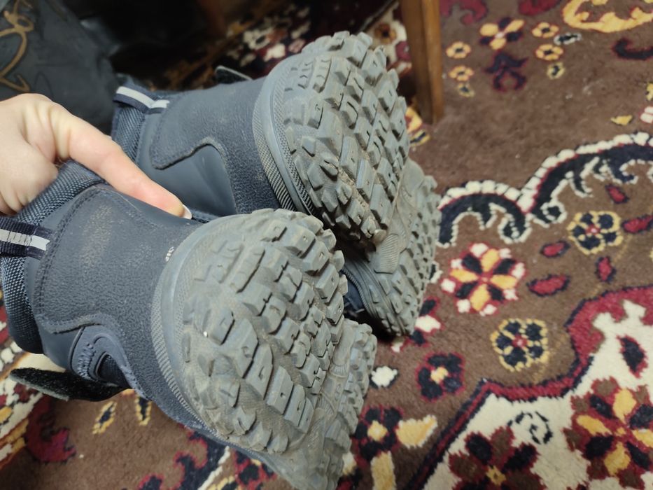 Зимові ботінки  39 розмір