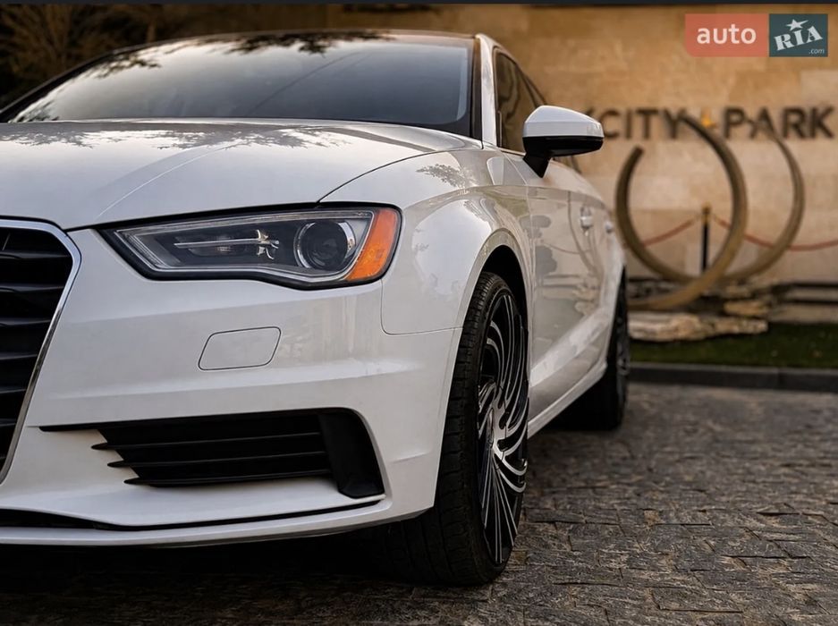 Терміновий продаж Audi A3 2015