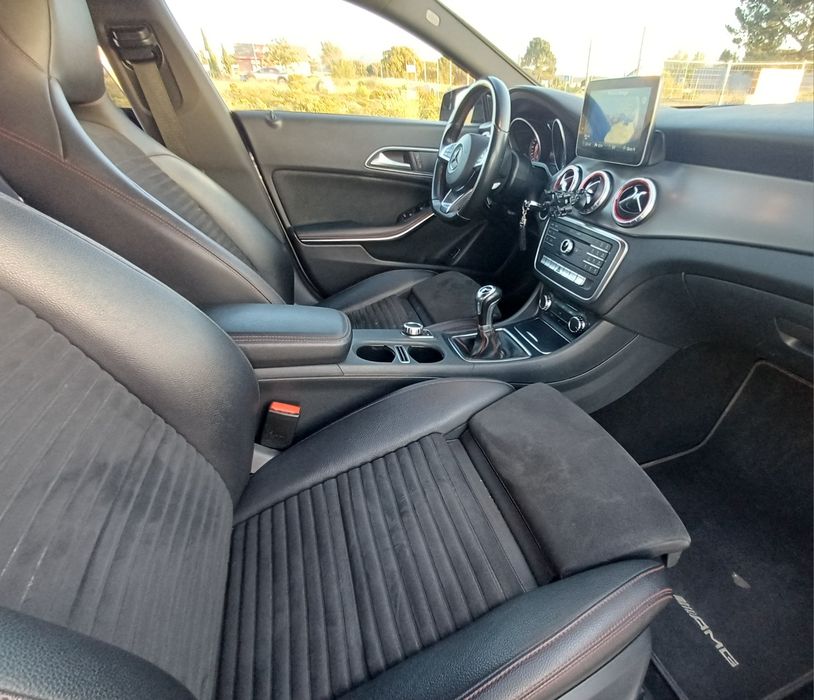 Mercedes-Benz CLA 200 — fotografia 10