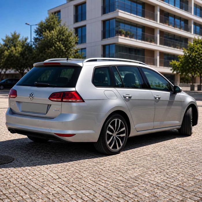 VW Golf Variant 1.6 TDI 105cv BlueMotion | 2013 | 200.000 Kms foto 2