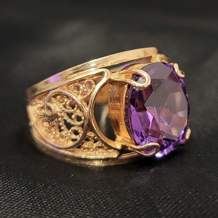 złoty pierścionek z aleksandrytem pr 585