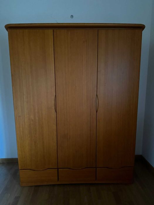 Conjunto de Quarto Completo à Venda