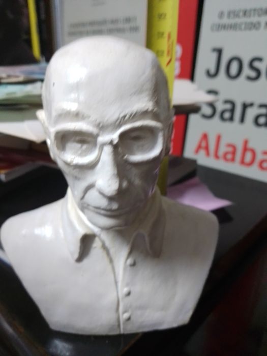 Feira Livro Saramago Tudo e+alguma coisa até9/3-Todos1MilhaoE Desde 2E