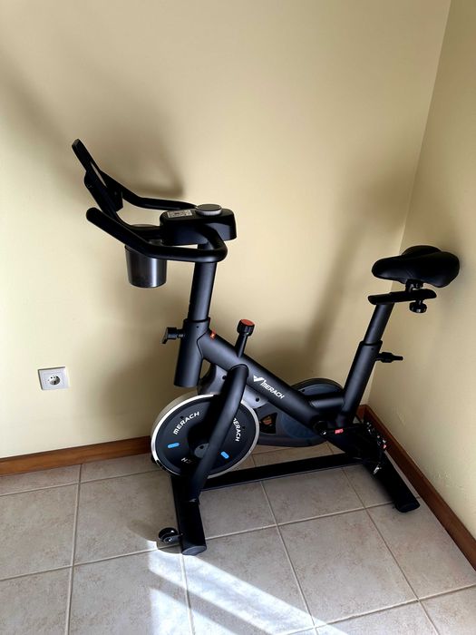 Bicicleta Estática MERACH – Silenciosa + Tapete – Como Nova